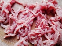 Машины для нарезки свежего мяса полосками