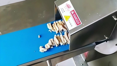 Машина для нарезки готового мяса слайсами