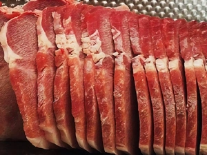 Свинина на кости